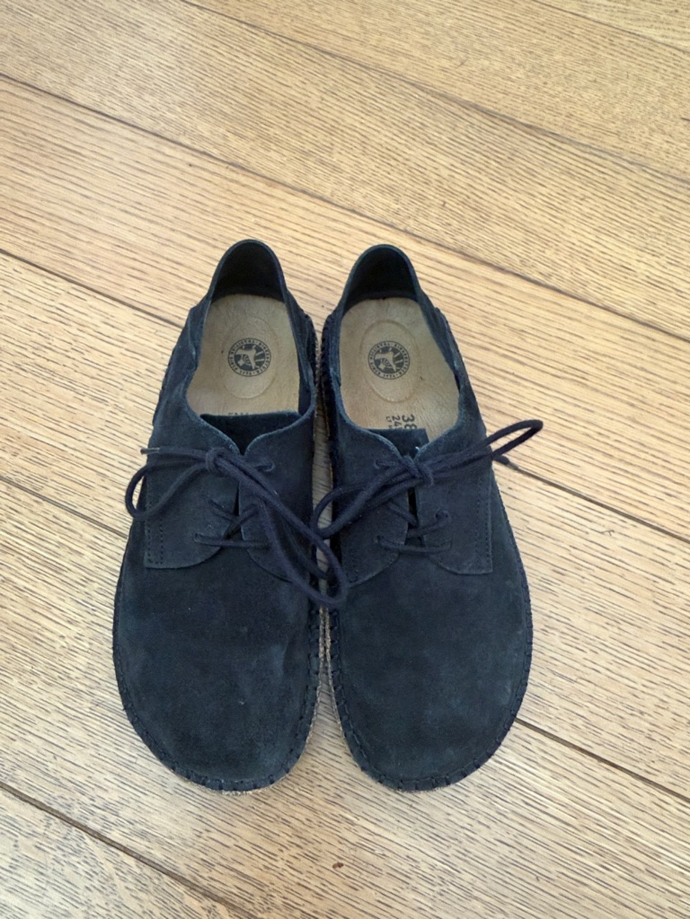 Birkenstock Gary Suede Shoes - Picture 3 of 10
